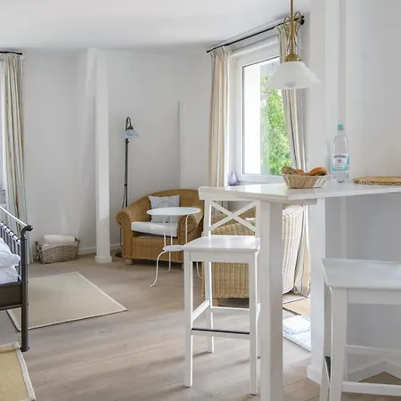 Usedom Refugium 公寓 *